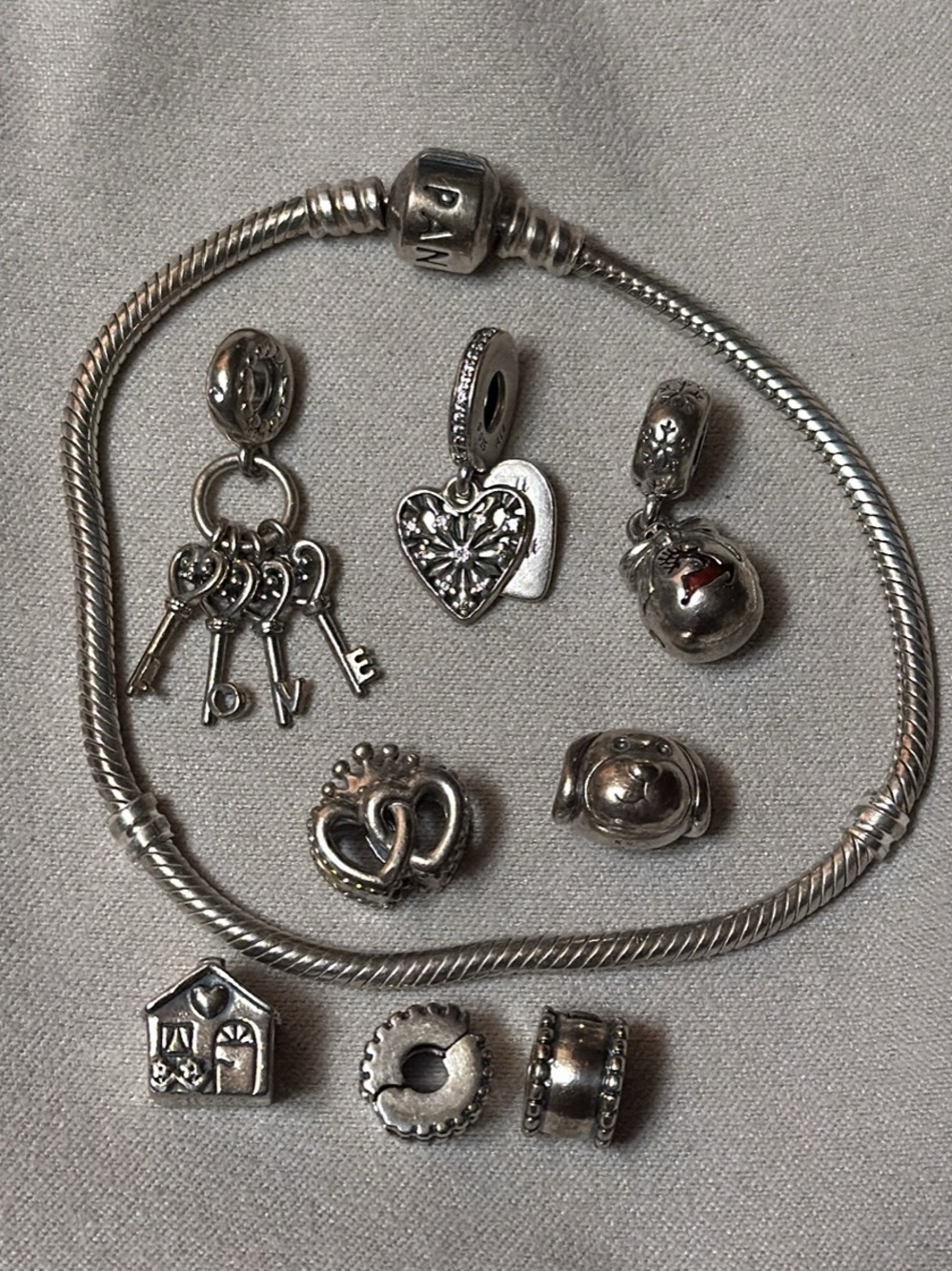 Pandora Moment bracelet & Charm bundle